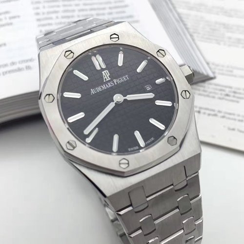 オーデマピゲ時計背面デザイン